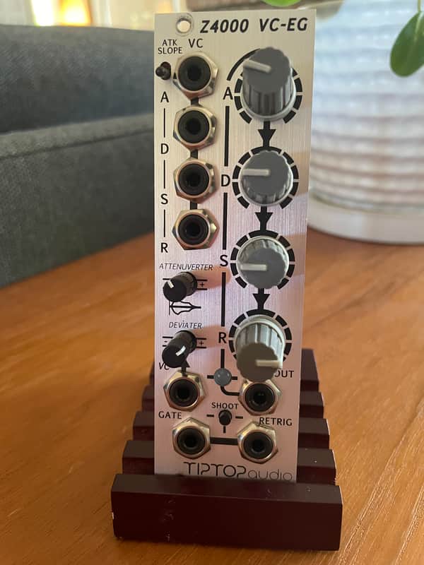 Tiptop Audio Z4000 VC-EG