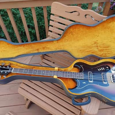 Hagstrom H-8 1967 8-String Bass - Sunburst image 11