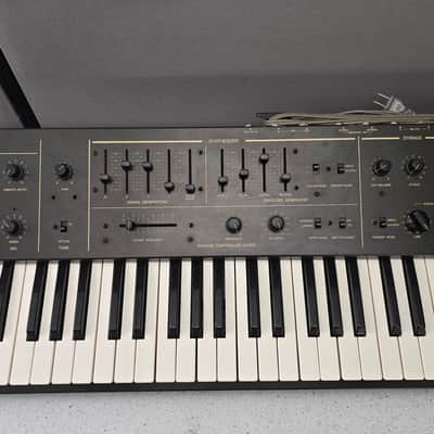 KORG Delta DL-50 Vintage Analog String Synthesizer