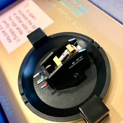 Dynavector DV XX2 MKII MC Moving Coil Phono Cartridge with flux damper, PCOCC coil, Alinco-5 magnet, PF Line contact Stylus on Boron Cantilever image 10