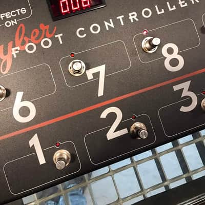 Pedalera Fender Cyber Foot Controller para Cyber Twin image 13