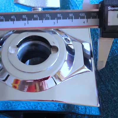 Premier Bass Drum Tom Mount Bracket - Chrome image 10