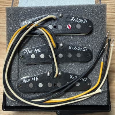 Fender Custom Shop Hand Wound '60/63 Stratocaster Pickups 2021 - Present - White image 3