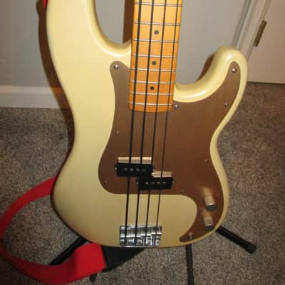 Squier 40th Anniversary Vintage Edition Precision Bass 2022 - Present - Satin Vintage Blonde image 5