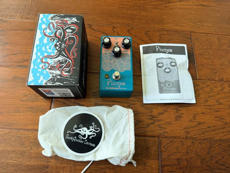 EarthQuaker Devices Plumes Small Signal Shredder
