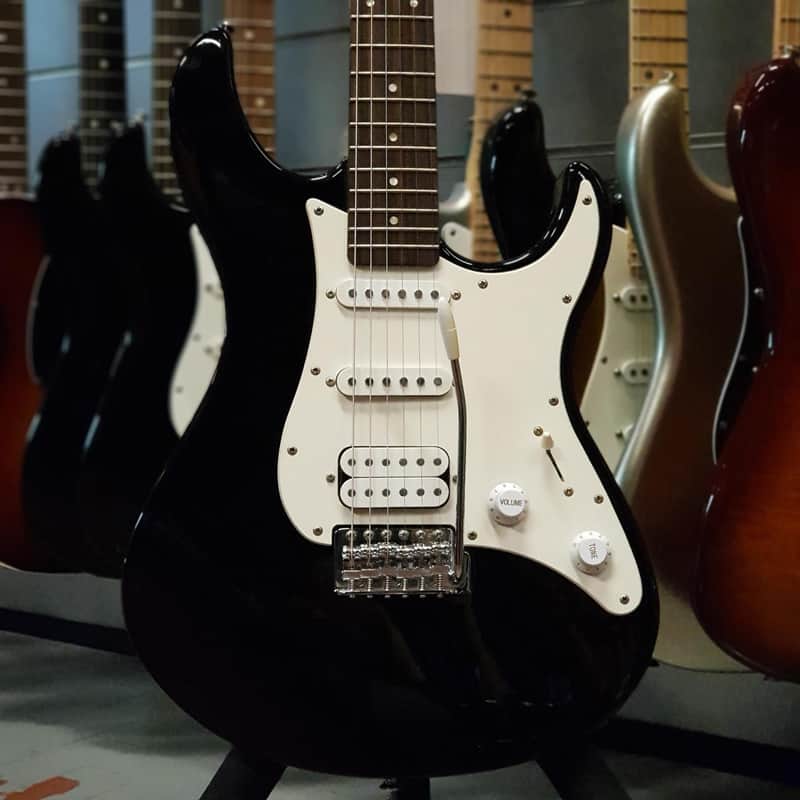 Yamaha   Eg112 C Electric Guitar image 1