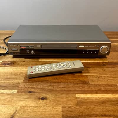 samsung progressive scan DVD P421 player Cd R/RW Compatible MP3 HeadPhone Jog image 1