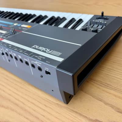 ✅ Sale ✅ Roland Juno-106 ✅ incl Original Hard Case ✅Perfect Working image 9