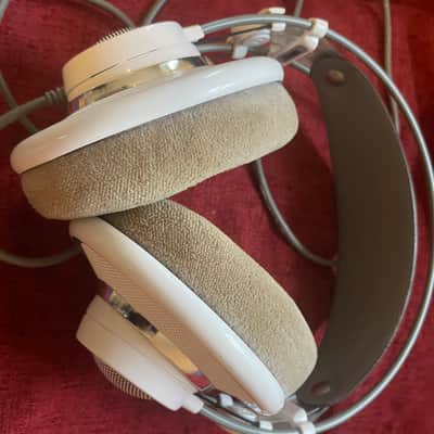 AKG K701 Open-Back Studio Reference Headphones 2010s - Black image 3