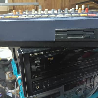 Yamaha SU700 Mid 2000 - Black image 4