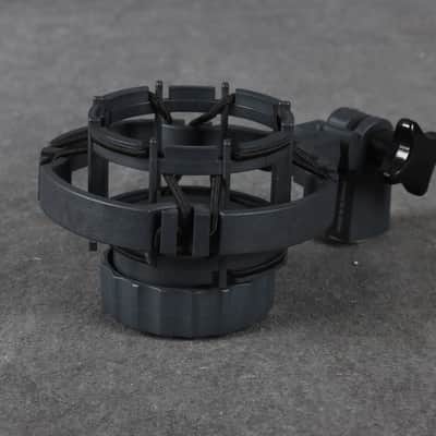 AKG C214 Microphone - 2nd Hand image 7