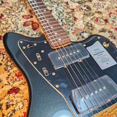 *NEW IN BOX* 2026 Fender Japan Limited Edition Traditional Collection, 60's Jazzmaster Black Pearl Gold with Matching Headstock, MIJ JD26 image 11