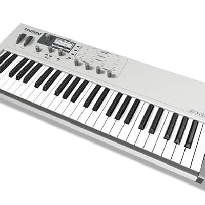 Waldorf Blofeld Virtual Analog Keyboard Synthesizer (White) [DEMO]
