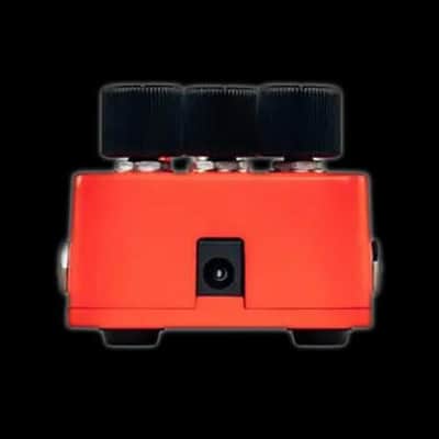 Electro-Harmonix Electro Harmonix Big Muff Pi 2 Fuzz Pedal image 2