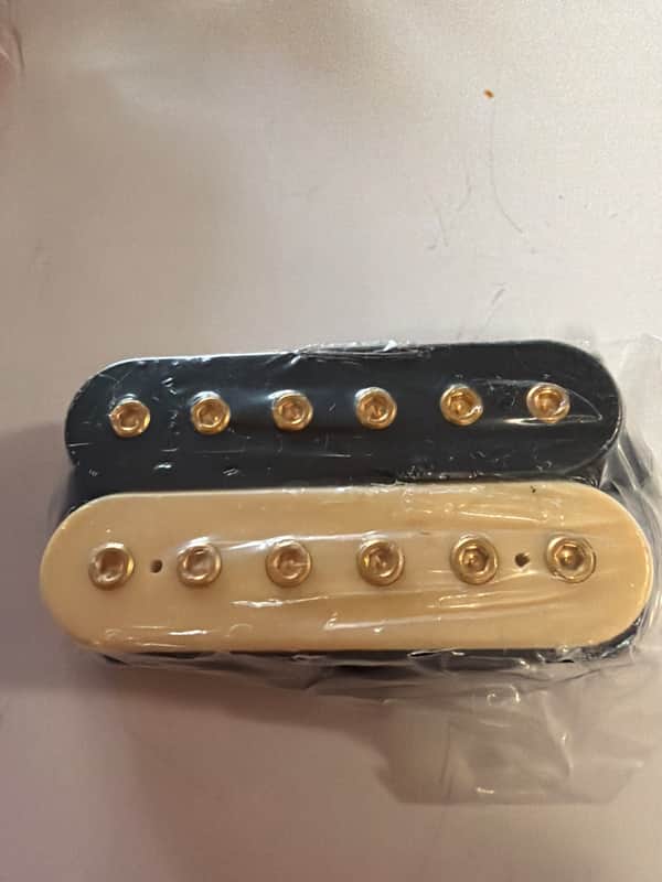DiMarzio L 56 2000 - Black and cream with gold pole pieces image 1