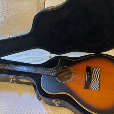 Larrivee RARE Pete Anderson 14 fret 2000 - Sunburst PROTOTYPE Fishman pickup image 1