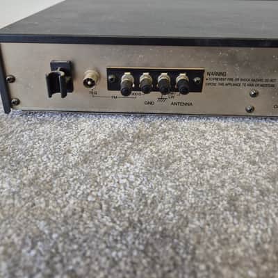 Onkyo T-22L- Vintage FM/MW/LW Stereo Tuner - Classic Analog Design - Fair image 8