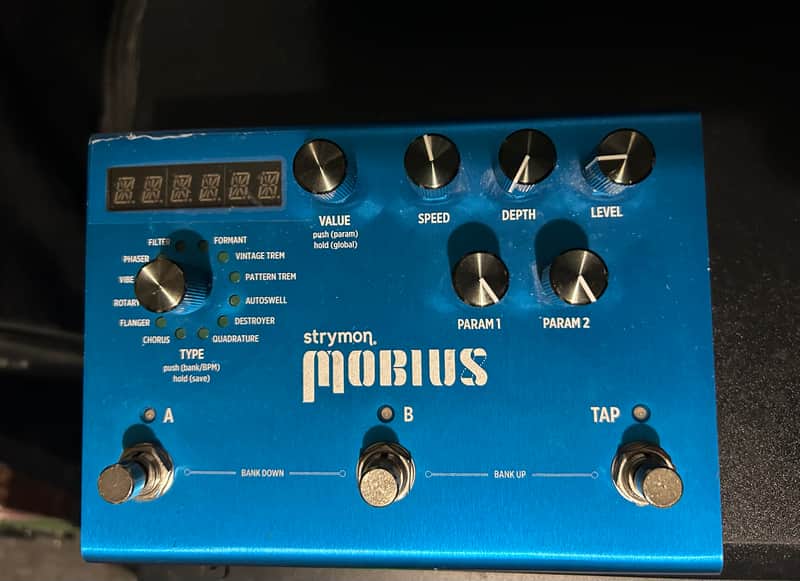 Strymon Mobius
