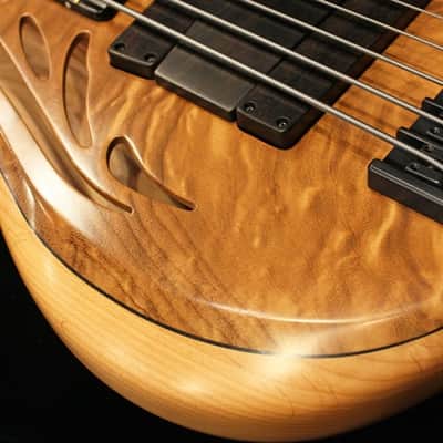 Kenneth Lawrence Instruments Custom Chambered Brase II 6st/33 (Premium Quilted Myrtle Top) image 4
