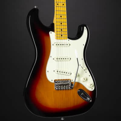 J & D ST Vintage Deluxe (3-Colour Sunburst) - Electric Guitar image 6