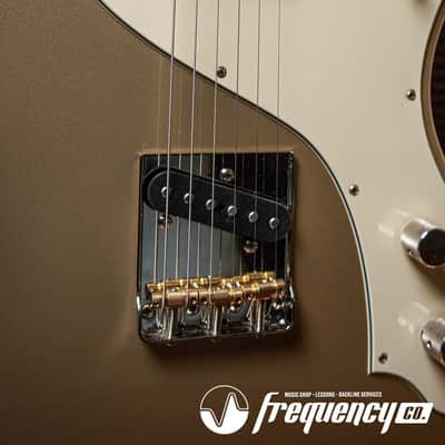 Veritas Custom Guitars Texas Miracle Custom in Shoreline Gold image 11