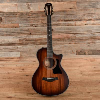 Taylor 322ce 12-Fret Sunburst 2023 image 4