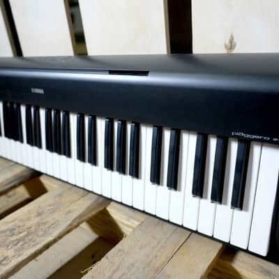 Yamaha Piaggero NP-12 keyboard image 2