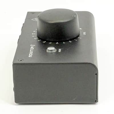 Behringer MONITOR1 Passive Stereo Monitor Volume Controller Desktop Mute Mono image 3