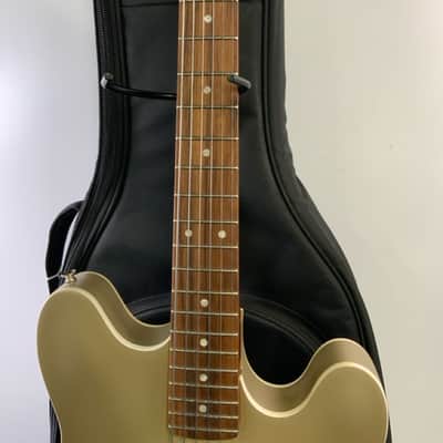 Fender Tom DeLonge Starcaster w/ Case image 3