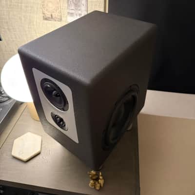 Barefoot Sound Footprint 01 Three-Way Active Studio Monitor - Pair 2017 - Present - Black image 3