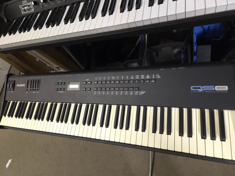 Alesis QS8