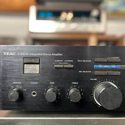 Vintage Teac A-919 DC 110 watts per channel Integrated Stereo Amplifier Phase Inverted Drive System image 4