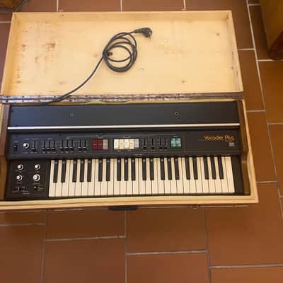 Roland VP-330 MKI Vocoder Plus 49-Key Synthesizer 1979 - Black image 1