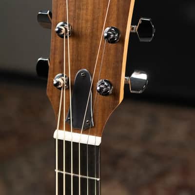 Taylor Academy 22e Grand Concert Acoustic/Electric Guitar with Gig Bag image 7