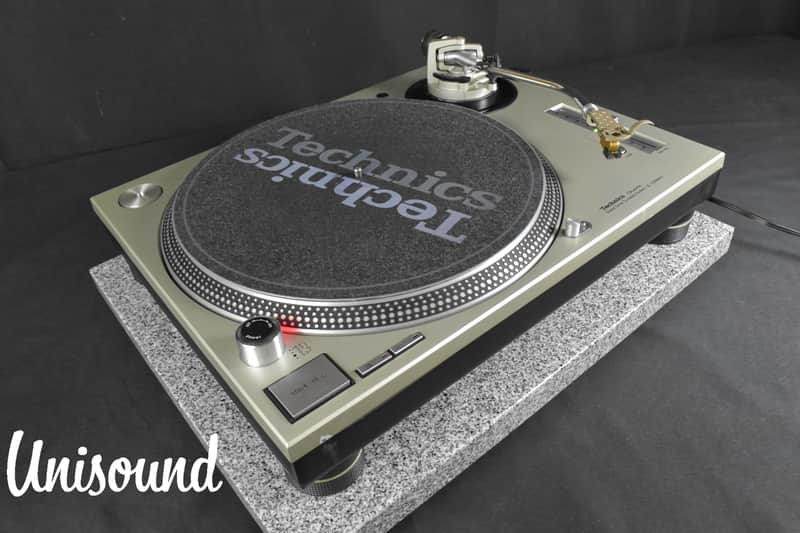 Technics SL-1200MK5 Silver direct drive DJ turntable in Very Good condition. image 1