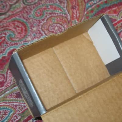 very lightly handled Electro Harmonix EMPTY CARDBOARD BOX + orig Owner's Instructions ONLY for Chillswitch Momentary Line Selector (NO pedal, NO warranty / registration paperwork) specifically from 2012 (can be home for different year Chillswitch pedal) image 17