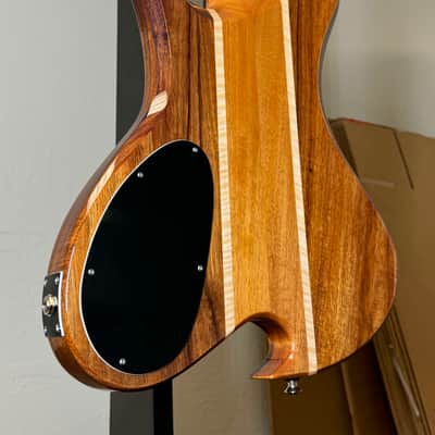 B.C. Rich Custom Shop Wave Koa 2024 image 9