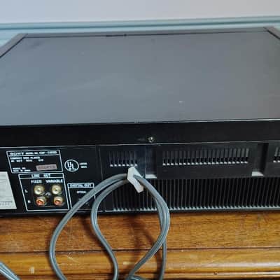 Sony flagship ES CDP-C8ESD 5-cd player in excellent condition, serviced - 2000's image 3
