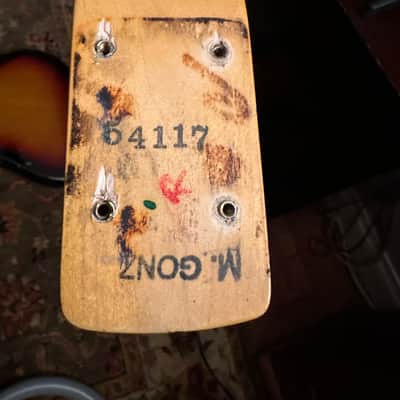 Fender '62 American Vintage Reissue Jazz 2012 - 3 color sunburst image 4