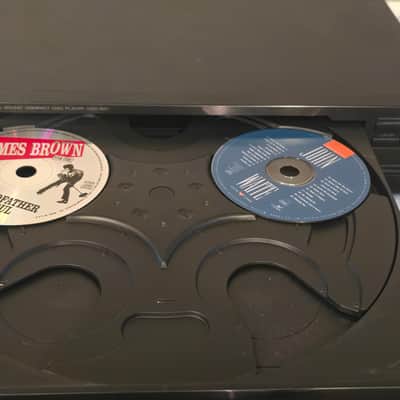 Yamaha CDC-501 Natural Sound 5 disc CD carousel May 1995 - Black image 17