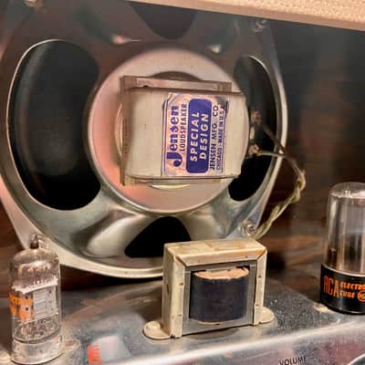 Airline Tube Amp Model 62-9021A 1960's Combo image 9