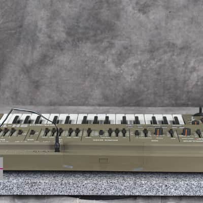 Roland SH-101 Gray Vintage Monophonic Synthesizer in Good condition image 15