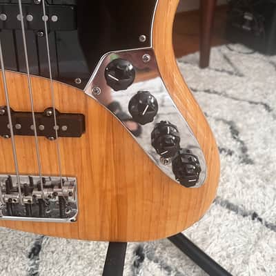 Fender American Deluxe Jazz Bass 2012 - Natural image 9