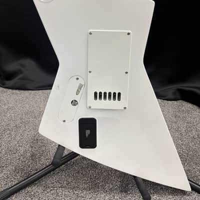 Solar E1.6Vinter Pearl White Matte Electric Guitar image 6