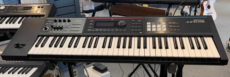 Roland JUNO-DS61 2021 image 1