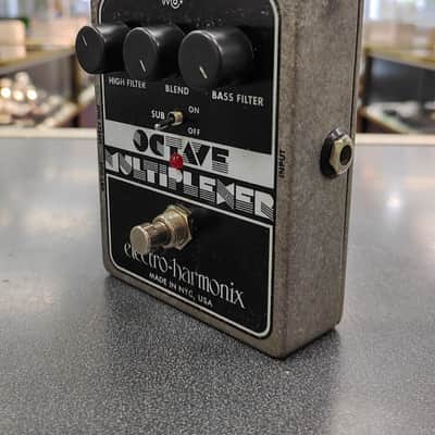 Electro-Harmonix Octave Multiplexer Big Box Analog Sub-Octave Pedal image 3