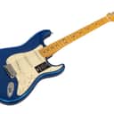 Fender American Ultra Stratocaster MN - Cobra Blue