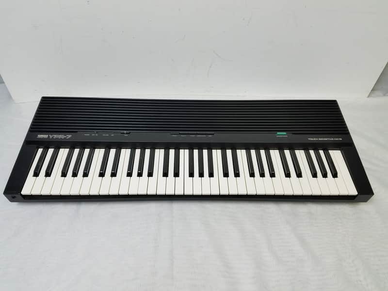 Yamaha YPR-7 61-Note Portable Piano Keyboard | Reverb Canada