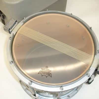 Yamaha SFZ Series 13"x11" Marching Snare Drum, White w/ Case image 17