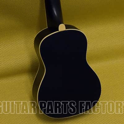 097-1610-102 Fender Grace VanderWaal Moonlight Soprano Ukulele Navy Blue image 4